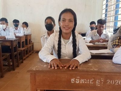 【８月末締切：HOPE奨学金を待ち望むカンボジアの中学3年生10名】